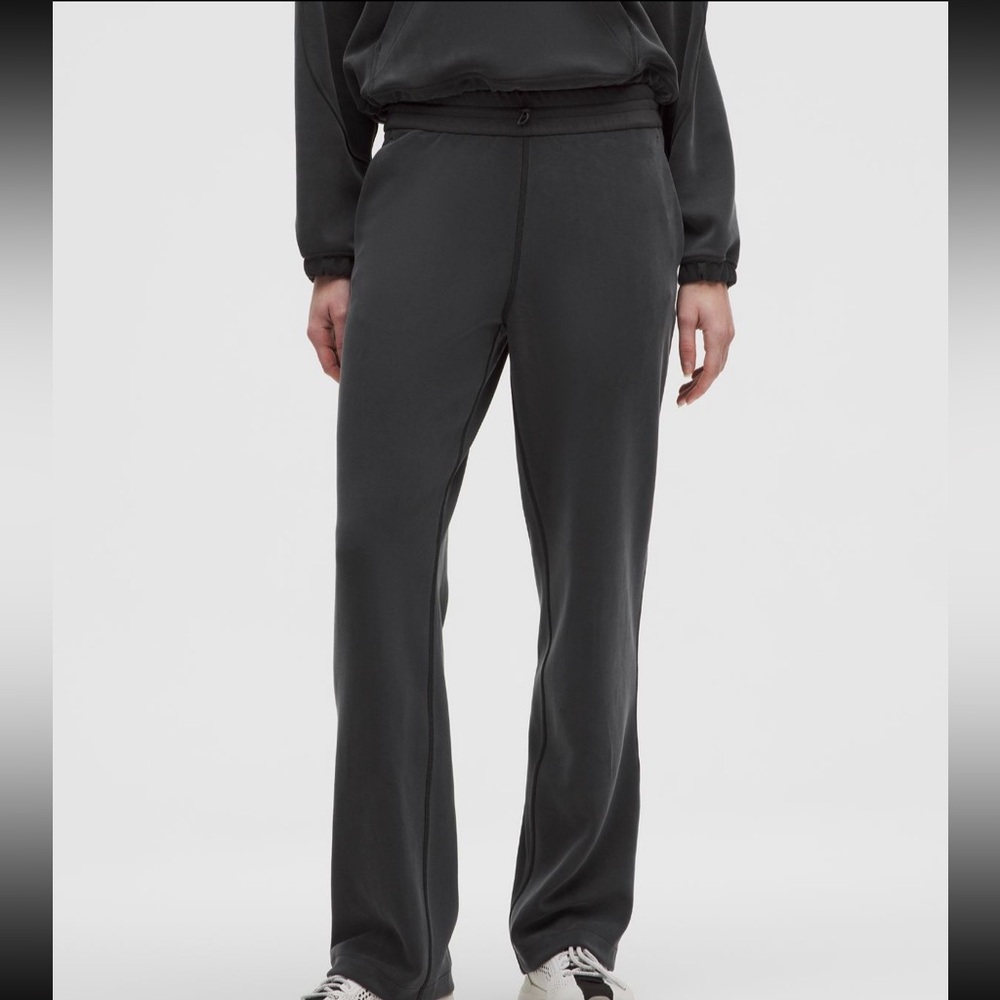 Lululemon Athletica Softstreme Pants